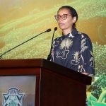 guest-speaker-at-ctta-agm-podium